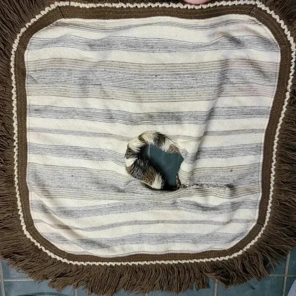 Vintage 70s Western Fur Fringe Poncho Bolero Fringe Collar / Shawl - Picture 11 of 11